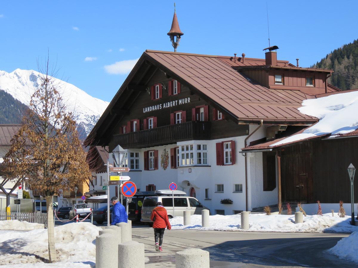 Landhaus Albert Murr - Bed & Breakfast Sankt Anton am Arlberg Esterno foto