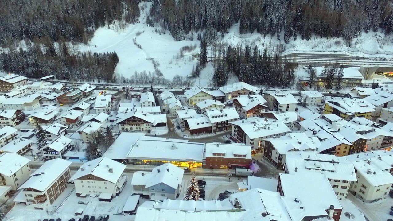 Landhaus Albert Murr - Bed & Breakfast Sankt Anton am Arlberg Esterno foto